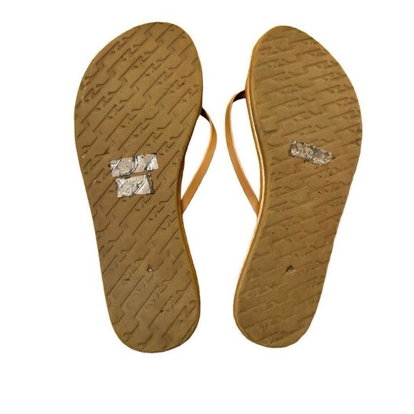 Vineyard Vines Embossed Whale Flip Flops Cognac Brown Faux Leather Size 9 - Picture 2 of 4